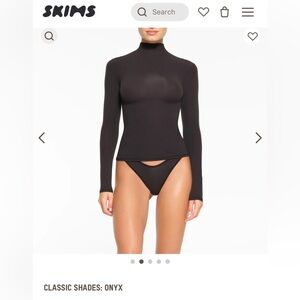 SKIMS Fits Everybody Turtleneck Top